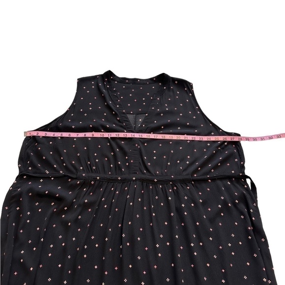 Ditsy Floral Plus Size Sleeveless Shirt Dress with Ties - Size 2X / 3X - Picture 5 of 8